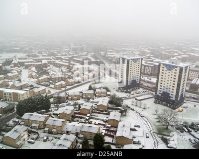 Aufnahmen im Schnee nach starkem Schneefall im Januar 2013 in ganz Großbritannien Sheffield South Yorkshire Stockfoto