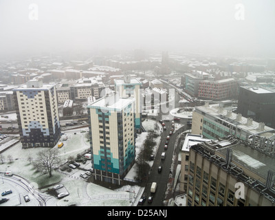 Aufnahmen im Schnee nach starkem Schneefall im Januar 2013 in ganz Großbritannien Sheffield South Yorkshire Stockfoto