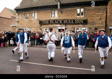 Traditionelle englische Morris Tanz Festival Whittlesey Stroh tragen, Cambridgeshire UK Stockfoto