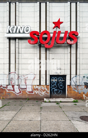 Berlin, Deutschland, Schriftzug Kino Sojus Stockfoto