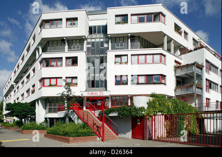 Berlin, Deutschland, Wohngebäude im rollenden Berg Bezirk Neukölln Stockfoto