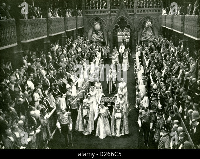 Krönung von Königin Elisabeth II. in der Westminster Abbey am 2. Juni 1953 Stockfoto