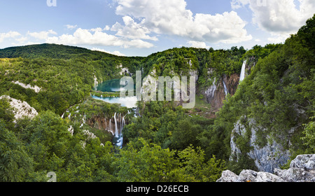 Die Plitvicer Seen in die National Park Plitvicka Jezera in Kroatien. Die unteren Seen. Europa, Süd-Kroatien Stockfoto