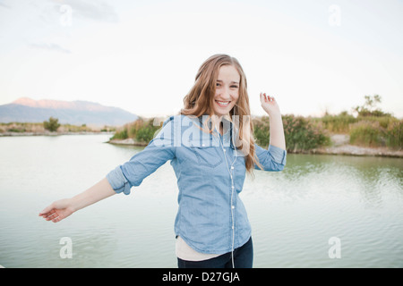 USA, Utah, Salt Lake City, Porträt der jungen Spielerin See tanzen Stockfoto