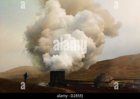 Geothermie-Kraftwerk am Krafla-Vulkan in der Nähe von See Myvatn, Island Stockfoto