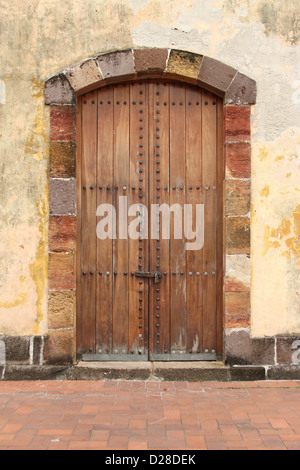 Eingang im Casco Viejo, Panama-Stadt Stockfoto