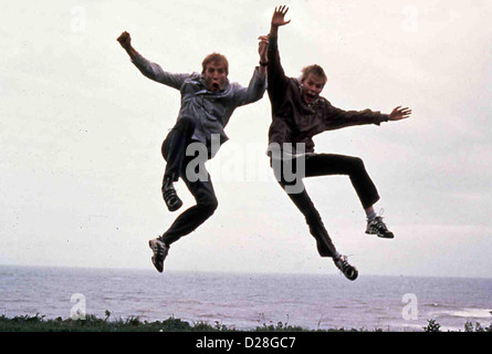 Twin Town Partnerstadt Jeremy Lewis (Rhys Ifans), Julian Lewis (Llyr Evans) *** lokalen Caption *** 1996 PolyGram Stockfoto