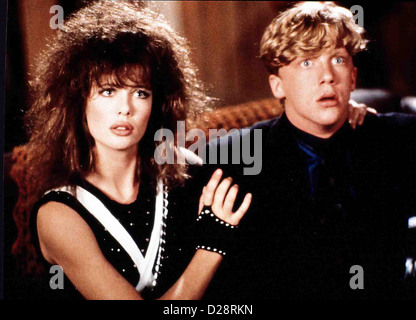 L.I.S.A. - Der Helle Wahnsinn Weird Science Anthony Michael Hall, Kelly LeBrock Gary (Anthony Michael Hall) ist voellig Stockfoto