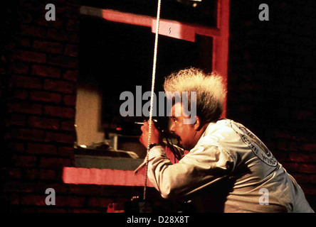 Wer Ist Harry Crumb?  Wer ist Harry Crumb?  John Candy Vor Harry Crumb (John Candy) ist Niemand Sicher. Lokalen Caption *** Stockfoto