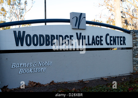 Woodbridge Center Ortsschild, Irvine, Kalifornien Stockfoto