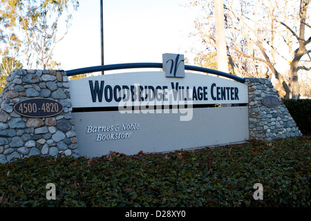 Woodbridge Center Ortsschild, Irvine, Kalifornien Stockfoto