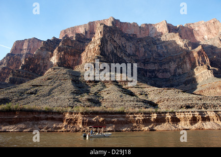 Hualapai Nation Flussfahrten auf Colorado River am unteren Rand des Grand Canyon Arizona USA Stockfoto