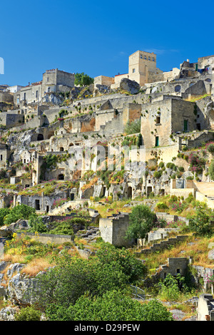 Die alte Höhle Wohnungen, bekannt als "Sassi", in Matera, Süditalien. Ein UNESCO-Weltkulturerbe. Stockfoto