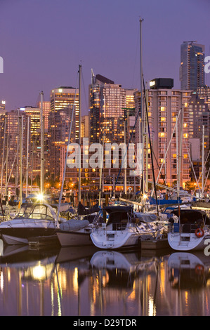 COAL HARBOUR VON STANLEY PARK SKYLINE VON DOWNTOWN VANCOUVER BRITISH COLUMBIA KANADA Stockfoto