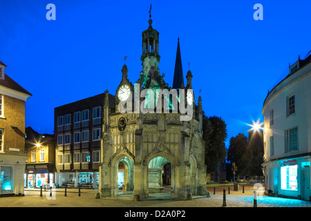 Market Cross Chichester West Sussex England in der Dämmerung Stockfoto