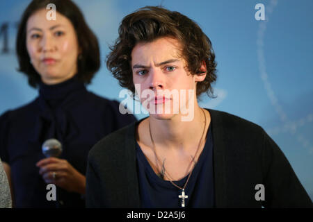 Harry Styles, Tokio, Japan. 18. Januar 2013. (L-R) Liam Payne, Louis Tomlinson, Zayn Malik, Niall Horan, Harry Styles.  Eine Richtung ersten Pressekonferenz in Japan um ihr neues Album Take Me Home zu fördern. Die Boygroup ist hier für 3 Tage und erscheint im japanischen TV Freitagabend Musik-Show heute Abend vor dem hosten ein Fan party am Sa. Credit: Aflo Co. Ltd. / Alamy Live News Stockfoto