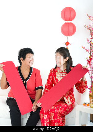 chinesische Familie feiern Neujahr Stockfoto