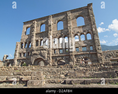 Ruinen des römischen Theaters in Aosta Italien Stockfoto