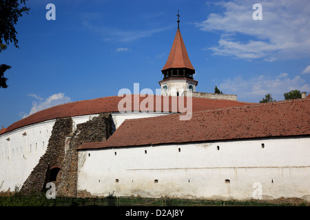 Prejmer (Deutsch: Tartlau; Ungarisch: Prázsmár) ist eine Gemeinde in Braşov Grafschaft, Rumänien. Prejmer ist bekannt für seine Wehrkirche Stockfoto