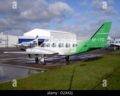 SP-ITC, Piper PA-31-350 Navajo-Häuptling Chieften, PH-DYB Swearingen SA226-T(B) c/n T-294 Stockfoto