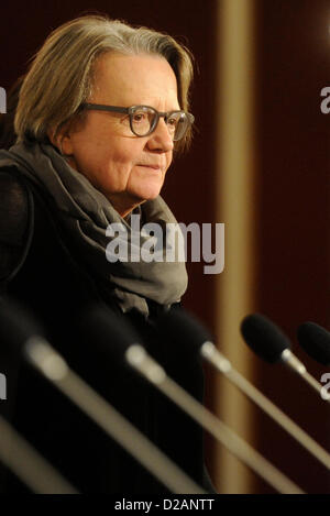 Der polnische Regisseur Agnieszka Holland spricht Medien über ihren Film Horici Ker (Dornbusch) während der Pressekonferenz am 18. Januar 2013 in Prag, Tschechien. (CTK Foto/Michal Krumphanzl) Stockfoto