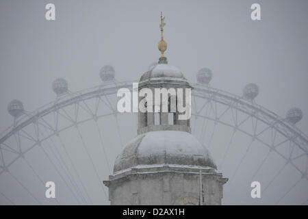 HORSE GUARDS & LONDON EYE IN den Schnee GENERAL Schnee Ansichten rund um LONDON LONDON ENGLAND UK 18. Januar 2013 Stockfoto