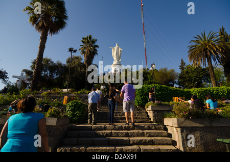 Christus-Statue am Cerro Santa Lucia in Santiago de Chile, Chile Stockfoto