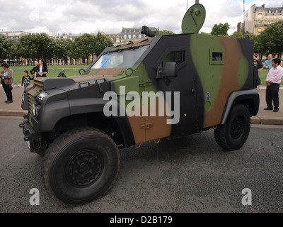 Panhard PvP-französische Armee parade Champs Elysees Stockfoto