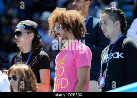 19.01.2013 Melbourne, Australien. Redfoo LMFAO Uhren das Spiel am Tag sechs der Australian Open aus Melbourne Park. Stockfoto