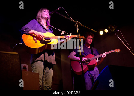 23. November 2012 führt - Mailand, Italien - die Songwriterin Beth Orton im Music Club Salumeria Della Musica Stockfoto