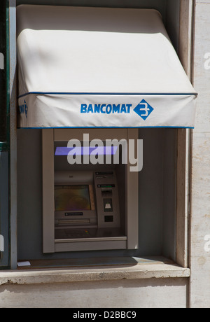 Bancomat ATM-Spender in Sizilien. Stockfoto