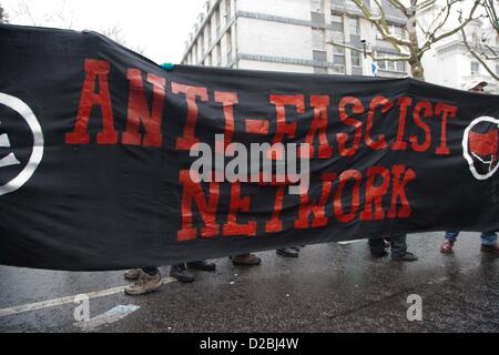 London, UK. 19. Januar 2013 Solidarität Protest außerhalb der griechischen Botschaft in London, in Solidarität mit großen antifaschistischen Demonstration in Athen statt. Stockfoto