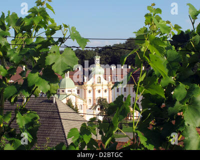 (Dpa Datei) Eine Datei Bild vom 2. September 2011 zeigt eine Ansicht im Kloster Marienthal bei Ostritz, Deutschland. Foto: Franz-Peter Tschauner Stockfoto