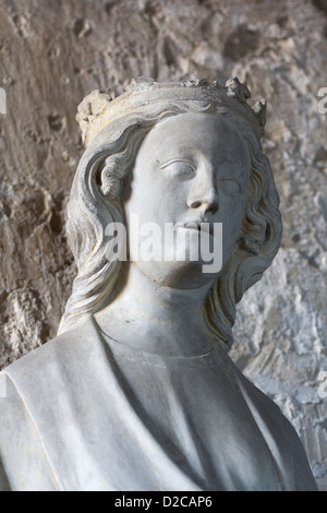 Sainte Cecile Statue am Collegiale Notre-Dame d'Ecouis, Ecouis, obere Normandie Frankreich Stockfoto