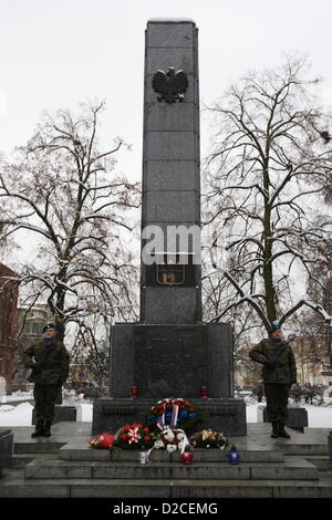 Bydgoszcz 20. Januar 2013 93th Stadt Bydgoszcz Jahrestag der Rückkehr in die Heimat. Unter den Bedingungen des Vertrags von Versailles, nach Jahren der Besatzung Bydgoszcz kehrte nach Polen zurück. Nach 148 Jahren der Besatzung und preußische Herrschaft wurde die polnische Verwaltung, Tradition, Bräuche und polnische Kultur wiedergeboren. Stockfoto