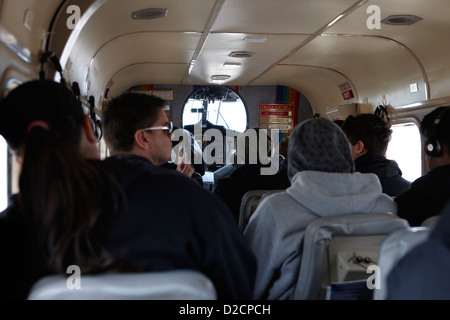 Passagiere an Bord Dehaviland Twin Otter Leichtflugzeug Rundflug zum Grand canyon Stockfoto