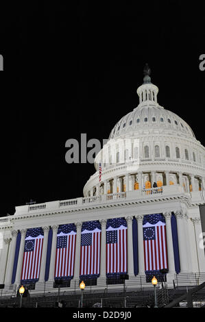 21. Januar 2013 - dekoriert Washington, DC, USA - US-Kapitol in den frühen Morgenstunden, für den zweiten Amtseinführung von Präsident Barack Obama. Stockfoto