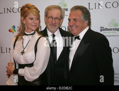 Jim Giamopulos, Kate Capshaw und Steven Spielberg an der Lincoln-Film premiere Savoy Kino in Dublin, Irland. Sonntag, 20. Januar 2013. Stockfoto