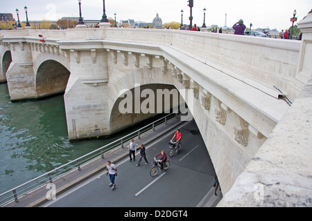 Der Pont Neuf über die Seine, Paris Stockfoto