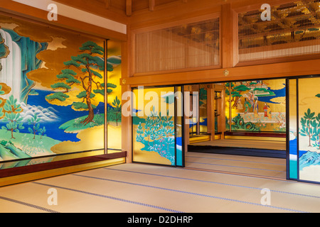 Japan, Kyushu, Kumamoto, Kumamoto Schloss, Hon-Maru Goten Palast, bemalte Leinwände Stockfoto