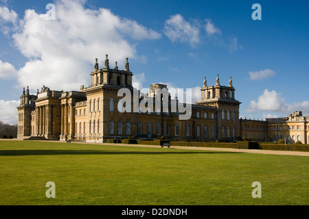 Blenheim Palace; England; von der Süd-Ost. Stockfoto