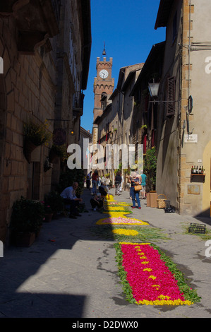 Pienza, Corpus Domini Prozession, Fronleichnams-Prozession, Val d ' Orcia, Orcia-Tals, UNESCO-Weltkulturerbe, Siena Stockfoto