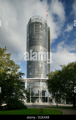 Essen, Deutschland, den RWE-Turm am Opernplatz Stockfoto