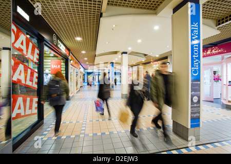 Grimsby, North East Lincolnshire, England, UK. Einkaufen in der Freshney Place Shopping Centre Stockfoto