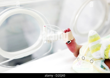 neugeborenes Baby im Krankenhaus Stockfoto