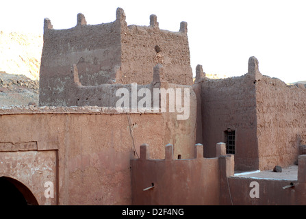 Türme in einer Kasbah in der Nähe von Ait Ben Haddou World Heritage Site Marokko Stockfoto