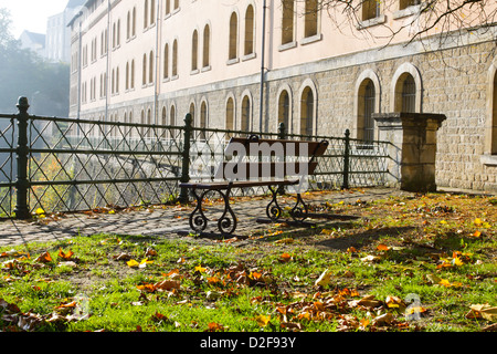 Am frühen Morgen mit der Bank in Luxemburg anzeigen Stockfoto