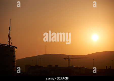 Odyssee komplex und Clarendon Dock bei Sonnenuntergang Belfast Nordirland Stockfoto