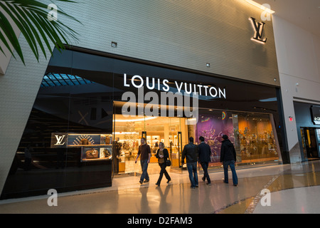 Die Kristalle Einkaufsmöglichkeiten, Restaurants und Entertainment-Komplex im CityCenter in Las Vegas. Stockfoto