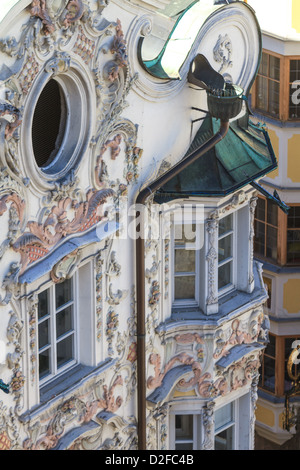 Tiroler Barock Stil Hausfassade in Innsbruck, Tirol, Österreich Stockfoto